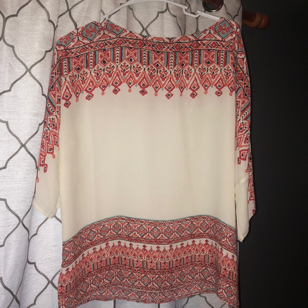 Patterned dress shirt